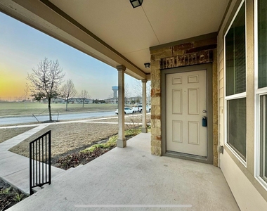 417 Katmai Cir - Photo Thumbnail 1