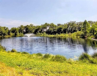 417 Katmai Cir - Photo Thumbnail 34