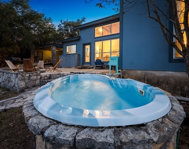42 La Buena Vista Dr - Photo Thumbnail 3