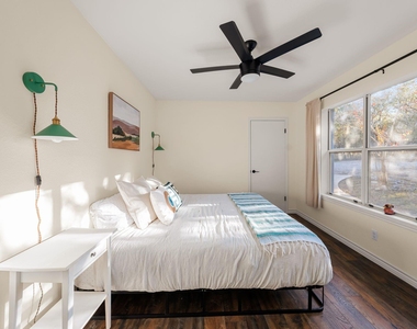 42 La Buena Vista Dr - Photo Thumbnail 12
