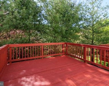 8459 Gold Sunset Way - Photo Thumbnail 19