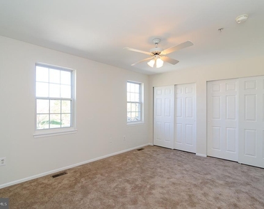 8459 Gold Sunset Way - Photo Thumbnail 12