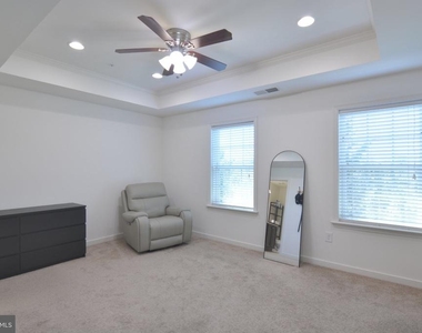 7019 Joann Khan Drive - Photo Thumbnail 26