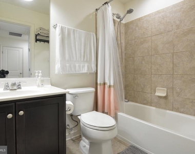 7019 Joann Khan Drive - Photo Thumbnail 31
