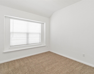 158 Coronella Dr - Photo Thumbnail 23