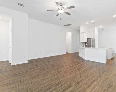 158 Coronella Dr - Photo Thumbnail 10
