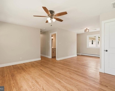 8643 Ridge Road - Photo Thumbnail 7