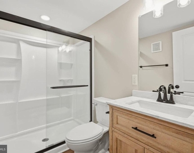 8643 Ridge Road - Photo Thumbnail 31