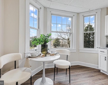 707 N Hickory Avenue - Photo Thumbnail 14