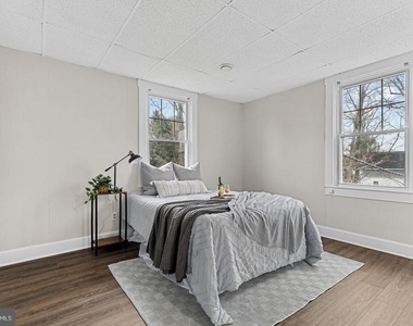 707 N Hickory Avenue - Photo Thumbnail 20