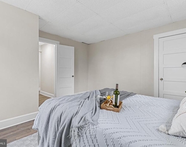 707 N Hickory Avenue - Photo Thumbnail 22
