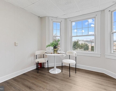 707 N Hickory Avenue - Photo Thumbnail 12