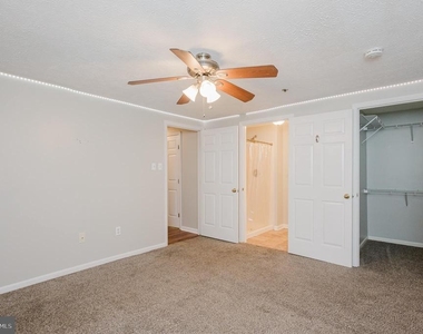 1006 Markham Court - Photo Thumbnail 13