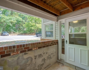 1006 Markham Court - Photo Thumbnail 26