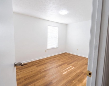 1463 Mobley Court - Photo Thumbnail 28