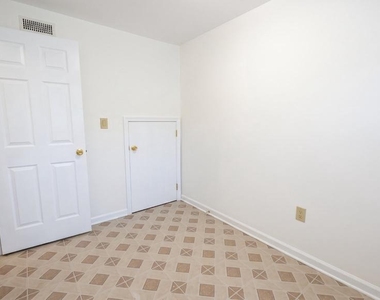 1463 Mobley Court - Photo Thumbnail 35