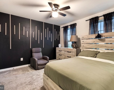 8514 Raptor Ridge Lane - Photo Thumbnail 11