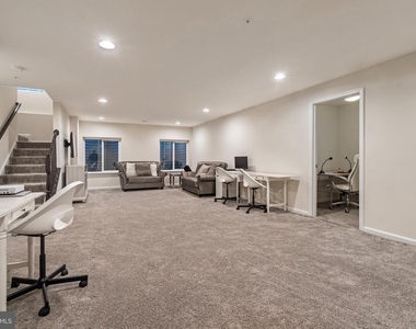 8514 Raptor Ridge Lane - Photo Thumbnail 17