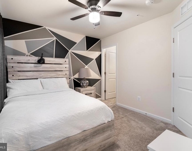 8514 Raptor Ridge Lane - Photo Thumbnail 13