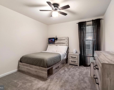 8514 Raptor Ridge Lane - Photo Thumbnail 14