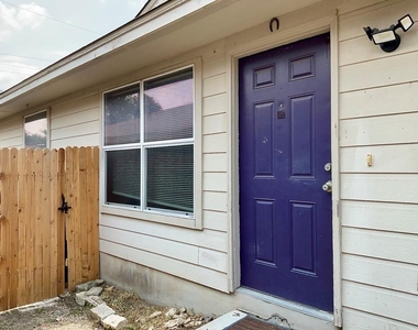 8605 Talyne Chaise Cir - Photo Thumbnail 1