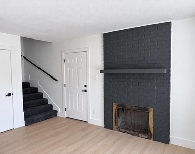 2904 Sweeney Ln - Photo Thumbnail 5