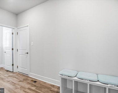 5688 Lewis Carroll Drive - Photo Thumbnail 26