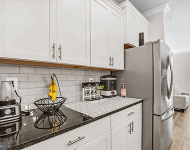 5688 Lewis Carroll Drive - Photo Thumbnail 25