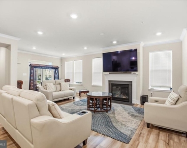 5688 Lewis Carroll Drive - Photo Thumbnail 13