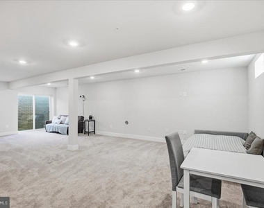 5688 Lewis Carroll Drive - Photo Thumbnail 40