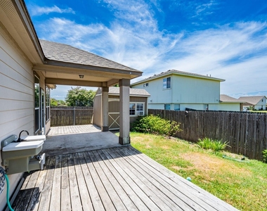 12416 Dwight Eisenhower St - Photo Thumbnail 17