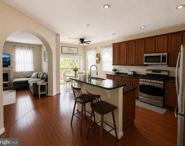 2860 Brunston Castle Lane - Photo Thumbnail 6