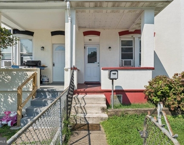 540 46th Street - Photo Thumbnail 4