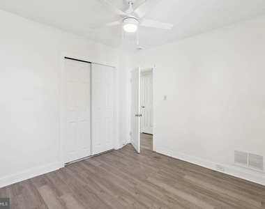 540 46th Street - Photo Thumbnail 30