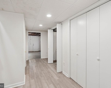 540 46th Street - Photo Thumbnail 19