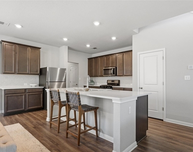 917 Lone Peak Way - Photo Thumbnail 8