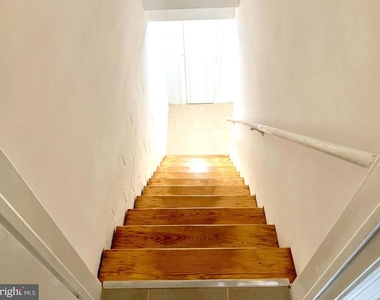 1143 Elbank Avenue - Photo Thumbnail 14
