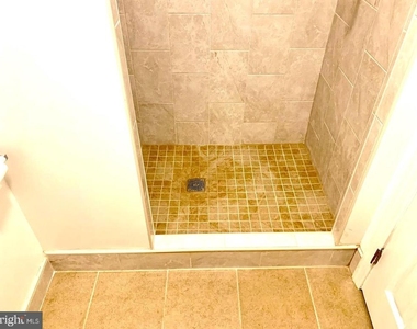 1143 Elbank Avenue - Photo Thumbnail 19