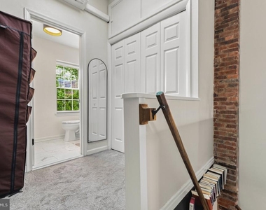 402 S Dallas Street - Photo Thumbnail 12