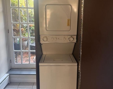 402 S Dallas Street - Photo Thumbnail 20