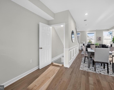 1613 N Longwood Street - Photo Thumbnail 15