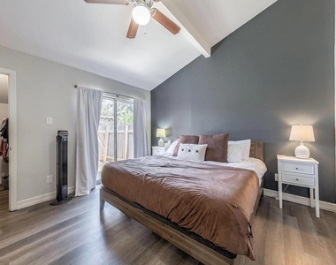 4807 Yucca Hill Dr - Photo Thumbnail 13