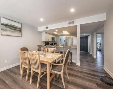 4807 Yucca Hill Dr - Photo Thumbnail 12