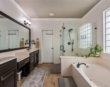 12920 Bloomfield Hills Ln - Photo Thumbnail 16
