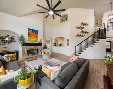 12920 Bloomfield Hills Ln - Photo Thumbnail 8