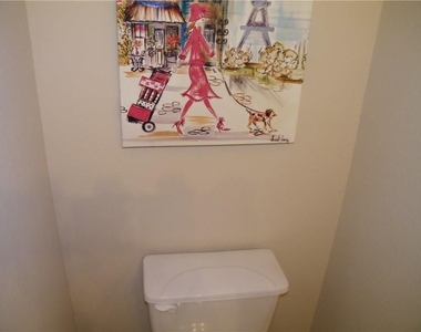 9201 Brodie Ln - Photo Thumbnail 10