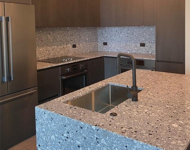 84 East Ave - Photo Thumbnail 1