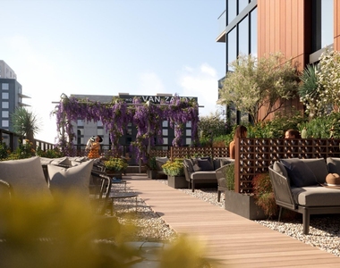 84 East Ave - Photo Thumbnail 21