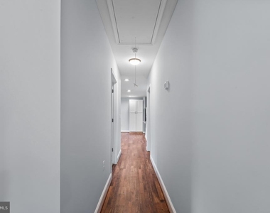1342 Edna Road - Photo Thumbnail 20