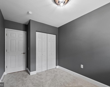 1342 Edna Road - Photo Thumbnail 14